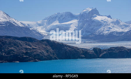 Vue panoramique de l'Estancia Cristina et Glaciar Upsala, Patagonie, Argentine Banque D'Images