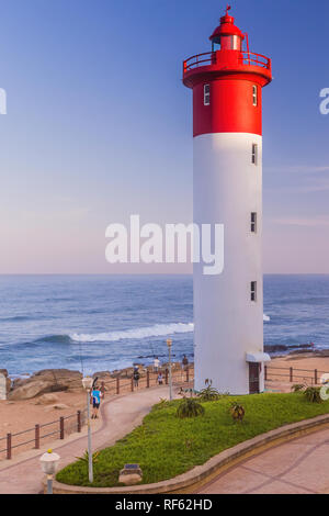 Phare à Umhlanga Rocks, Afrique du Sud, le 30 août 2016. Banque D'Images