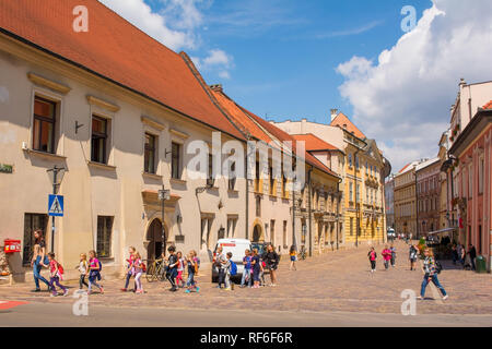 Cracovie, Pologne - 13 juillet 2018. Kanonicza, une rue dans la vieille ville de Cracovie, largement considérée comme la plus belle rue de Cracovie Banque D'Images