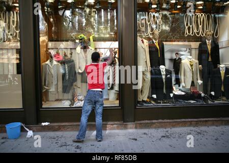 ESP, Valence, Espagne : vieille ville, nettoyant pour vitres Banque D'Images