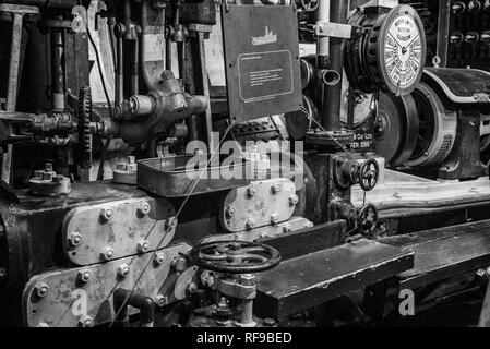 Détail de la machine à vapeur de l'ancien remorqueur Banque D'Images