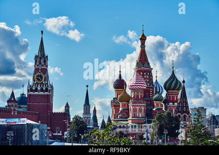 Cathédrale de Vasily le bienheureux - Cathédrale Saint Basil, place Rouge, Moscou, Russie Banque D'Images