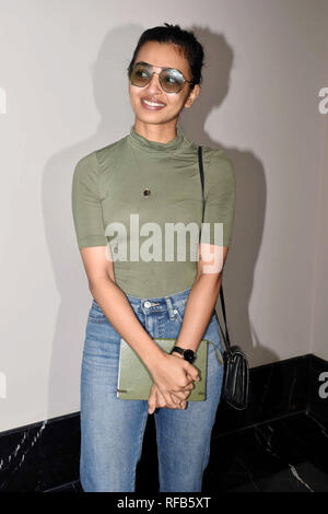 Mumbai, Inde. 24 Jan, 2019. Actrice Radhika Apte vu lors du lancement de la production d'Irani chambre ''Irani Movietone'' dans l'hôtel JW Marriott juhu, Mumbai. Credit : Azhar Khan SOPA/Images/ZUMA/Alamy Fil Live News Banque D'Images