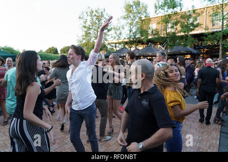 Westergasterrain nuit salsa, Amsterdam, Pays-Bas Banque D'Images