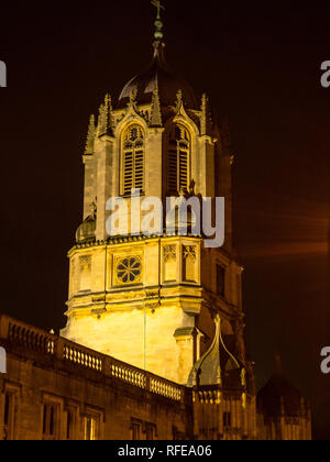 Tom Tower, célèbre Christchurch College, Oxford University, soir, Oxford, Oxfordshire, England, UK, FR. Banque D'Images