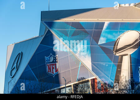 Supergraphics transformer le stade Mercedes-Benz à Atlanta, Géorgie, hôte de la Super Bowl 2019 LIII. (USA) Banque D'Images