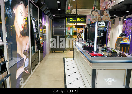 Séoul, Corée du Sud - circa 2017, juin : boutique de cosmétiques à Séoul. Banque D'Images