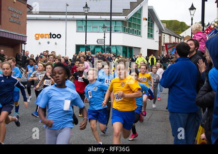 Children's Dash Houghton Road Race à Houghton Houghton 2017Défilé Fête Fête défilé de carnaval 2017, Photos de Jean Paul Gaultier. Tous droits Banque D'Images