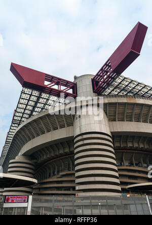 Vue fragmentaire de San Siro. Milan, Italie Banque D'Images