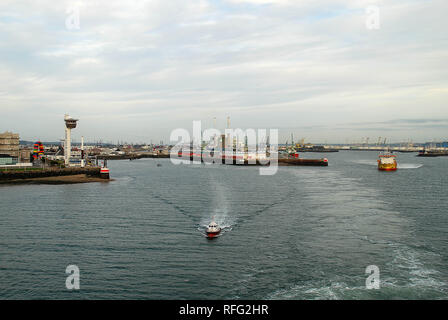 Le port du Havre (Normandie, France). Le Havre est une commune française, située dans le département de la normandie de nort Banque D'Images