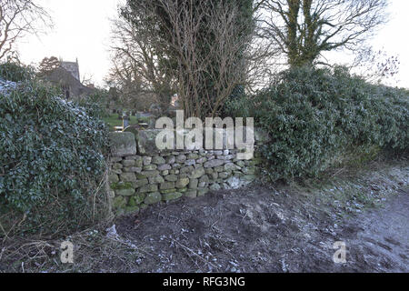Mur cimetière de Long Preston Banque D'Images