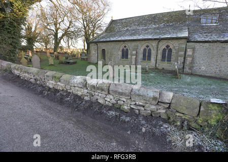 Mur cimetière de Long Preston Banque D'Images