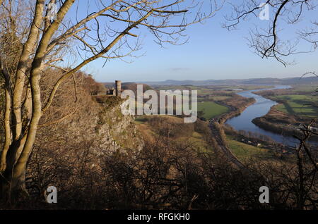 Sur la colline de Kinnoull folie et rivière Tay Perthshire en Écosse Janvier 2019 Banque D'Images