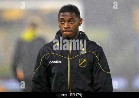 BREDA, Pays-Bas, 25-01-2019, football, Stade Rat Verlegh du CNA, l'Eredivisie néerlandaise, de la saison 2018/2019, le joueur du CNA Sullay Kaikai, pendant le match CNA - ADO. Banque D'Images