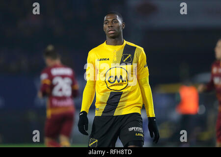 BREDA, Pays-Bas, 25-01-2019, football, Stade Rat Verlegh du CNA, l'Eredivisie néerlandaise, de la saison 2018/2019, le joueur du CNA Sullay Kaikai, pendant le match CNA - ADO. Banque D'Images