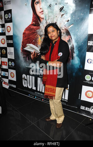 Londres, Royaume-Uni. 25 Jan, 2019. Vu Neelimakota arrivant pour Gul Makai Dépistage VIP, Gul Makai est un drame biographique indien, la charia a été imposée à son peuple, Malala a parlé en faveur des droits des filles, en particulier le droit de recevoir une éducation complète au cinéma Vue Westfield Shepherds Bush à Londres. Credit : Terry Scott/SOPA Images/ZUMA/Alamy Fil Live News Banque D'Images