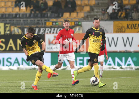KERKRADE, Pays-Bas, 25-01-2019, football, Néerlandais Keuken Kampioen Divisie, Roda JC -jong AZ, Limbourg, saison 2018-2019, Roda player Mart Remans marque le 3-0 Banque D'Images