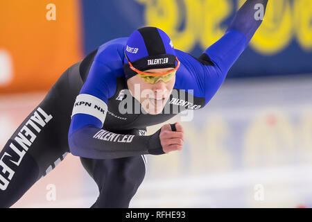 Heerenveen, aux Pays-Bas. 26 janvier, 2019.Netherlands. 26 janvier, 2019.Netherlands. 26 janvier, 2019. Patinoire Thialf, 26-01-2019, la saison 2018/2019, le néerlandais par distances individuelles des Championnats. 500 hommes allround, Louis Hollaar pendant le Sprint Allround NK 26 Janvier : Crédit Photos Pro/Alamy Live News Banque D'Images