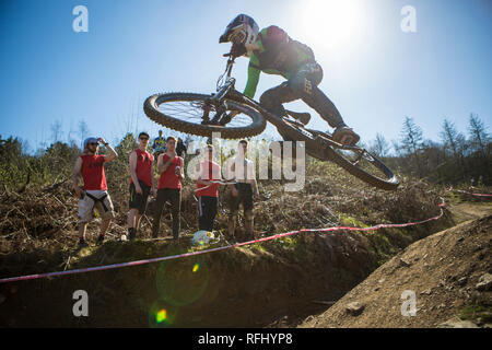 BUCS university vtt downhill 19/04/2018 Banque D'Images