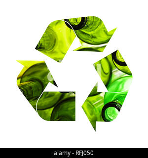 Illustration du symbole de recyclage de bouteilles en verre vert isolé sur fond blanc Banque D'Images