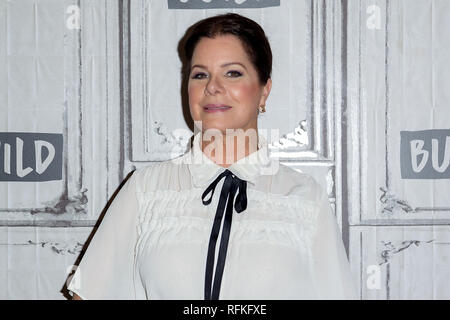 New York, USA. 25 Jan, 2019. Marcia Gay Harden visite le Vendredi, Mai 25, 2019 Construire l'intérieur de série Candids discuter "l'amour à mort" à construire Studio à New York, USA. Crédit : Steve Mack/S.D. Mack Photos/Alamy Live News Banque D'Images