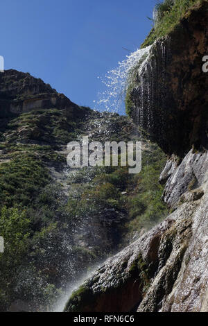 Sitting Bull Falls est une série de chutes d'eau dans un canyon dans la forêt nationale de Lincoln au sud-ouest de la ville de Carlsbad, Nouveau Mexique Banque D'Images