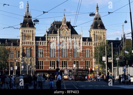 La gare centrale, Amsterdam, Pays-Bas Banque D'Images