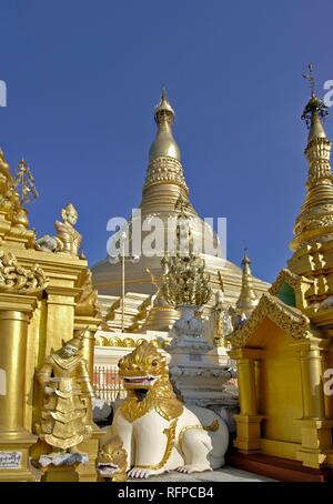 La pagode Shwedagon, Yangon, Rangoon, Myanmar, Birmanie Banque D'Images