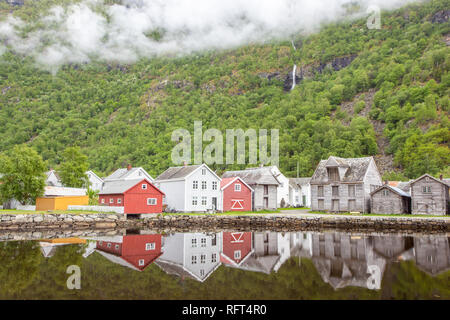Vieilles maisons à Laerdalsoyri, Laerdal, Sogn og Fjordane, Norvège Banque D'Images