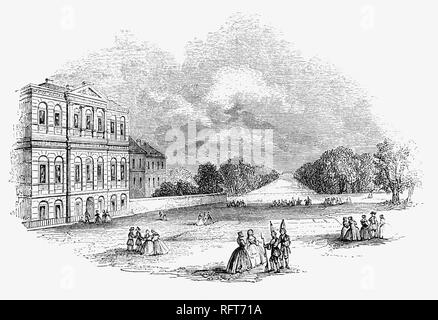 Vue sur St James's Park, avec le Conseil du Trésor directement sur la gauche, en regardant vers le canal, avec Buckingham House dans la distance à l'autre extrémité ; les soldats et autres personnages de park en premier plan. James's Park est à 23 hectares (57 acres) parc de la ville de Westminster, au centre de Londres. Le parc se situe à la pointe sud de la St James's, qui a donné le nom d'une léproserie dédiée à saint Jacques le moins. Banque D'Images