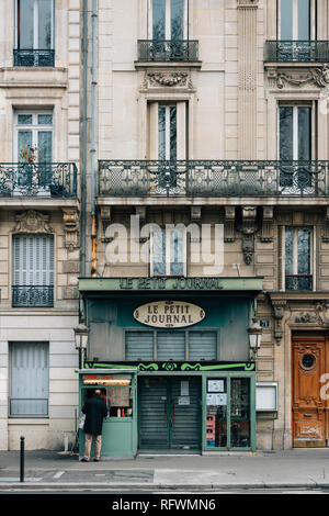 Le Petit Journal, à Paris, France Banque D'Images