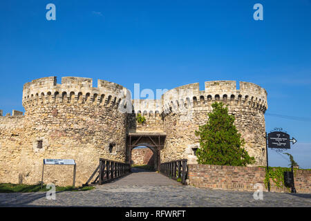 Serbie, Belgrade, parc de Kalemegdan, Forteresse de Belgrade, Zinden gate et tours Banque D'Images