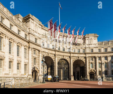 L'Admiralty Arch sur le Mall, Londres, Angleterre, Royaume-Uni, Europe Banque D'Images