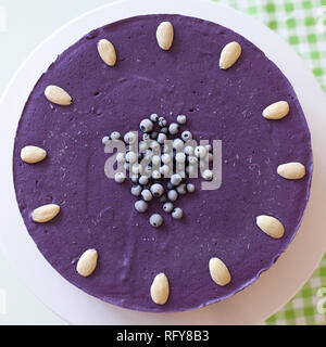 Raw Vegan gâteau aux bleuets Banque D'Images