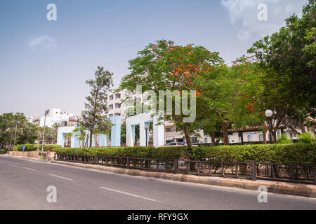 Aqaba, Jordanie - Mai 18, 2018 : Street view d'Aqaba city à sunny day Banque D'Images