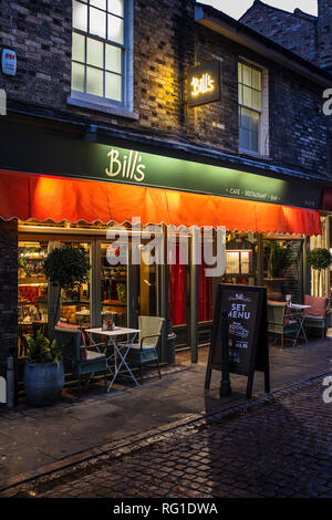 Bill's café / restaurant à Green Street Cambridge. L'un d'une exploitation de la chaîne à travers le Royaume-Uni. Banque D'Images