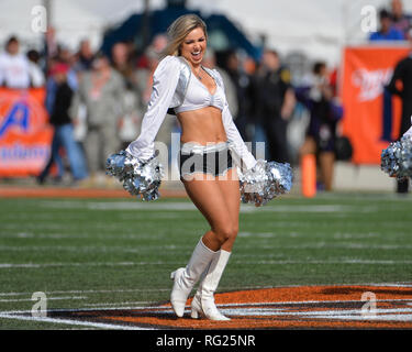 Mobile, AL, États-Unis d'Amérique. 26 janvier, 2019. Cheerleaders effectuer au cours de la 2019 Reese's Senior Bowl entre le Nord et le Sud à Ladd-Peebles Stadium à Mobile, AL. Kevin Langley/Sports médias du Sud/CSM/Alamy Live News Banque D'Images