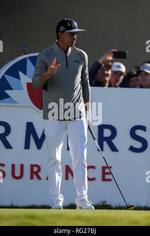 San Diego, CA. 25 Jan, 2019. Rickie Fowler au cours de deuxième tour des agriculteurs ouvrent à parcours de golf de Torrey Pines à San Diego, CA, le 25 janvier 2019. Jevone Moore : csm Crédit/Alamy Live News Banque D'Images