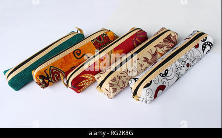Une trousse en tissu batik javanais appelé. Exotique. Banque D'Images
