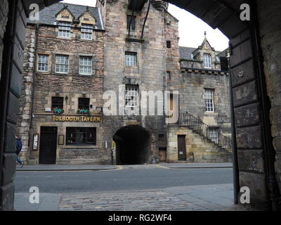 Toolborth tavern sur le Royal Mile à Édimbourg - Écosse Banque D'Images