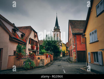 Rues de Berheim, France. Bergheim est une commune française, située dans le département du Haut-Rhin et la Grand Est au nord-est de la France Banque D'Images