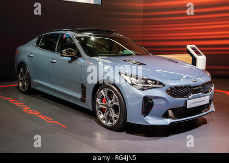 Bruxelles - Jan 18, 2019 : Kia voiture Stinger présentés lors du 97e Salon de l'Automobile de Bruxelles 2019 Autosalon. Banque D'Images