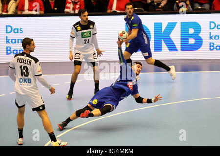 Herning, Danemark. 27 janvier 2019.Ludovic Fabregas,Kentin Mahé (France) et Hendrik Pekeler Groetzki,Patrick (Allemagne) au cours de l'IHF Championnat du monde masculin 2019, final round match de hand entre l'Allemagne et la France le 27 janvier 2019 à Jyske Bank Boxen à Herning, Danemark - Photo Laurent Lairys / MAXPPP Crédit : Laurent Locevaphotos Lairys/agence/Alamy Live News Banque D'Images