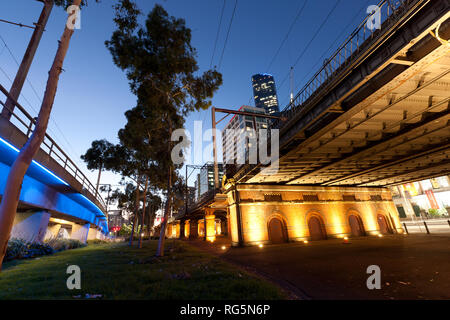 Ponts ferroviaires à Melbourne, Victoria, Australis Banque D'Images