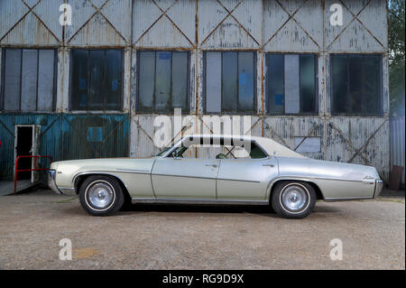 1969 Buick Lesabre avec soleil brûlé patina Banque D'Images