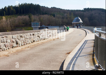 Le réservoir du barrage de Lister, Hesse, Germany, Europe Banque D'Images