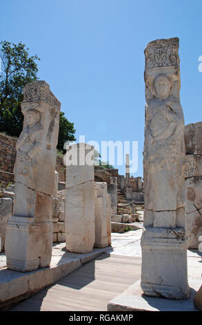 Ruines d'Herecles Gate, Ephèse, Turquie Banque D'Images