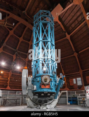9 juin 2018 Mt Wilson / CA / USA - Le télescope de 60 pouces historique (terminé en 1908) construit principalement pour la photo et l'utilisation, spectrographiques Mt W Banque D'Images