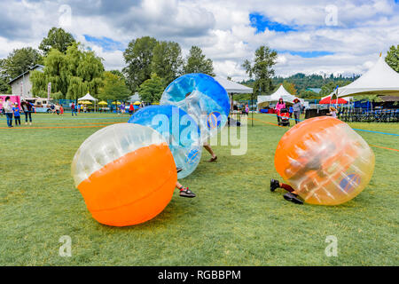 Jeu de Bubble fun, Rocky Point Park, Port Moody, en Colombie-Britannique, Canada. Banque D'Images