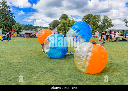 Jeu de Bubble fun, Rocky Point Park, Port Moody, en Colombie-Britannique, Canada. Banque D'Images